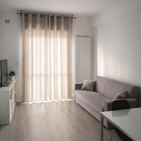 Domus De Silvi سيلفي مارينا